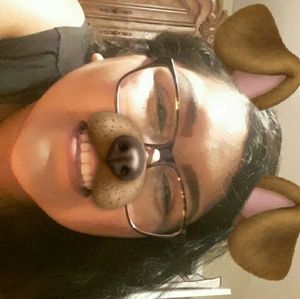 Meet your Posher, Leslie