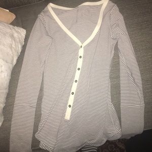 Long sleeve lululemon shirt