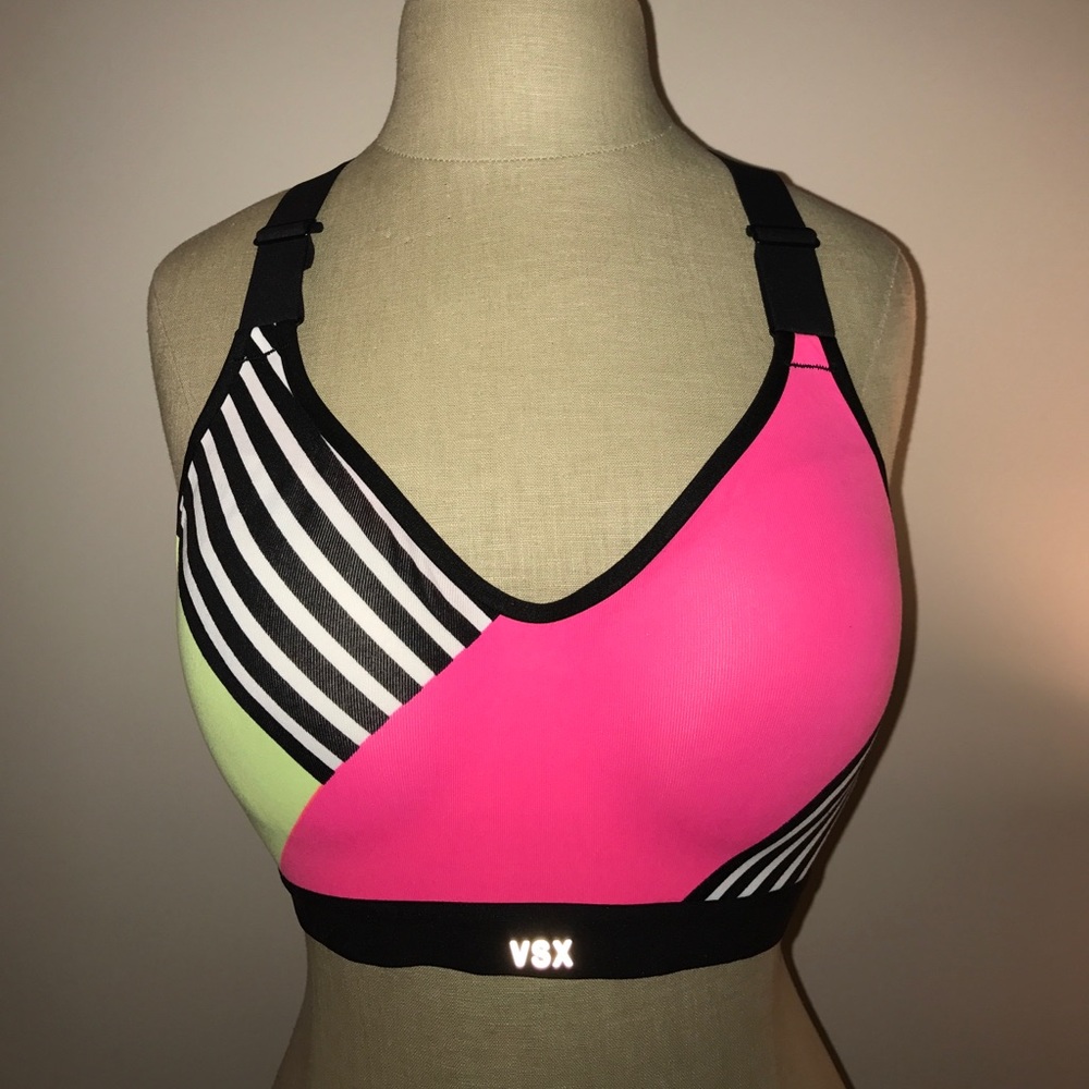Victoria's Secret Wired Sport Bra