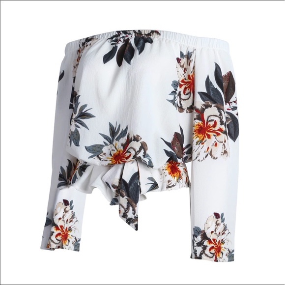 *RESTOCKED FLORAL OFF SHOULDER FLOWY BOHO CROP TOP - Picture 4 of 8