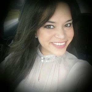 Meet your Posher, Leslie