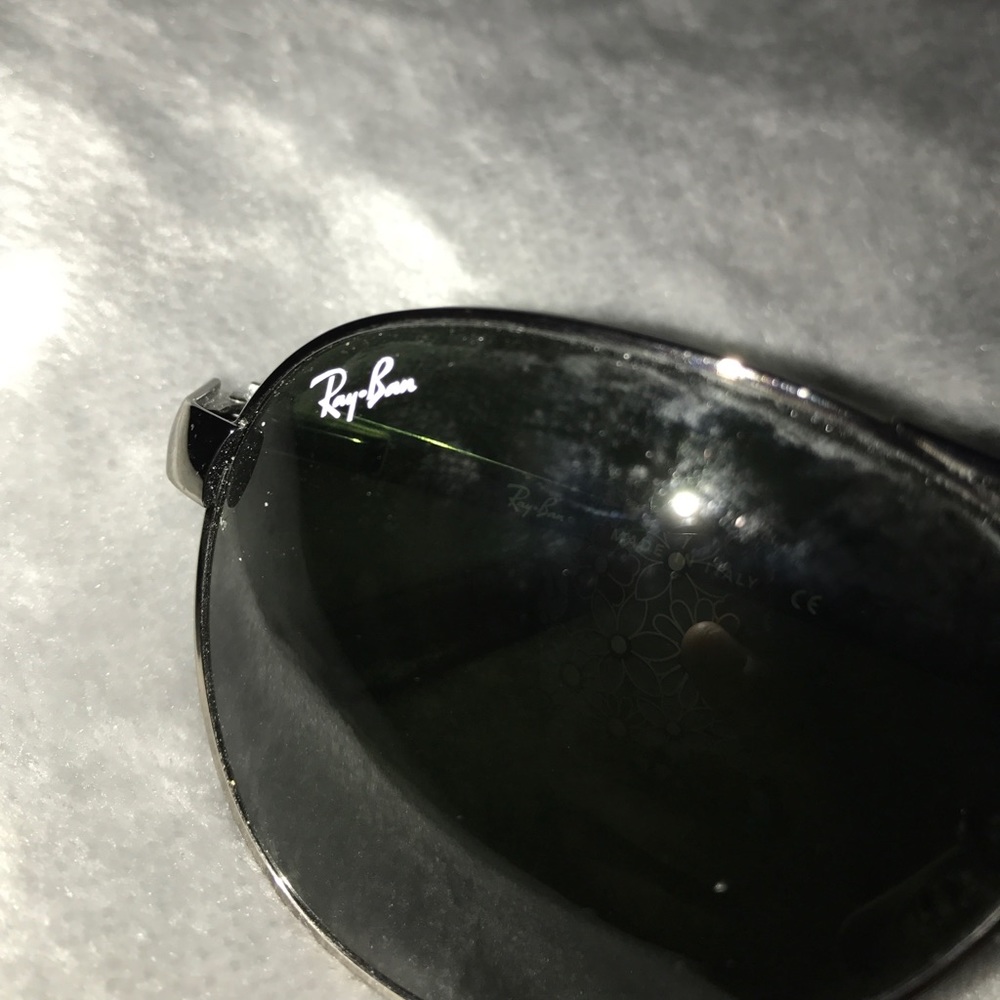 Ray-Ban sunglasses - Picture 2 of 6