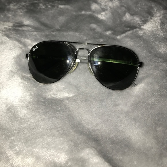 Ray-Ban sunglasses - Picture 1 of 6