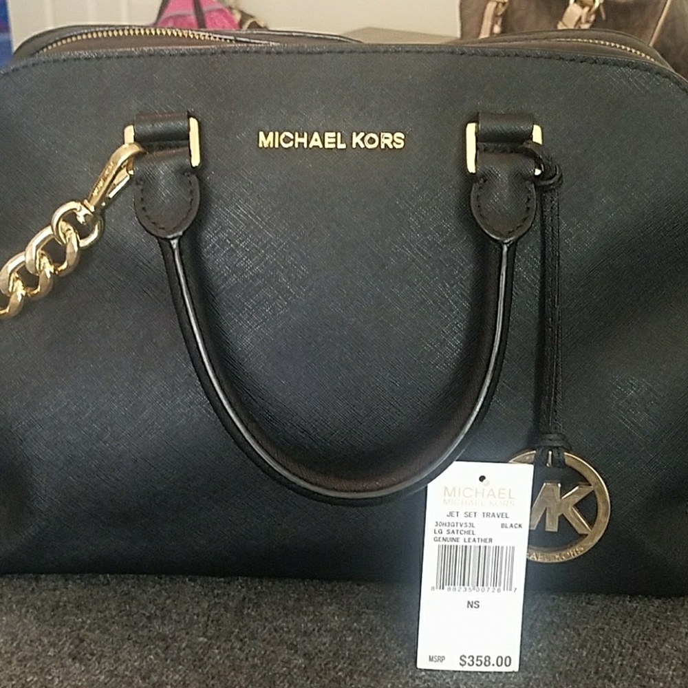 AUTH MK LG Satchel ***SOLD***