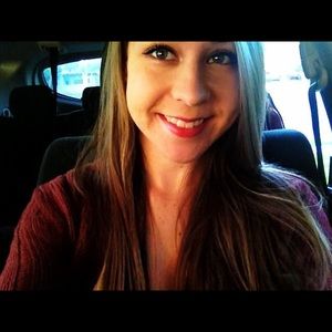 Meet your Posher, Jaclyn