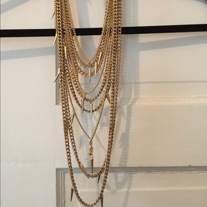 Gorgeous necklace and earring set!!! Brand new!
