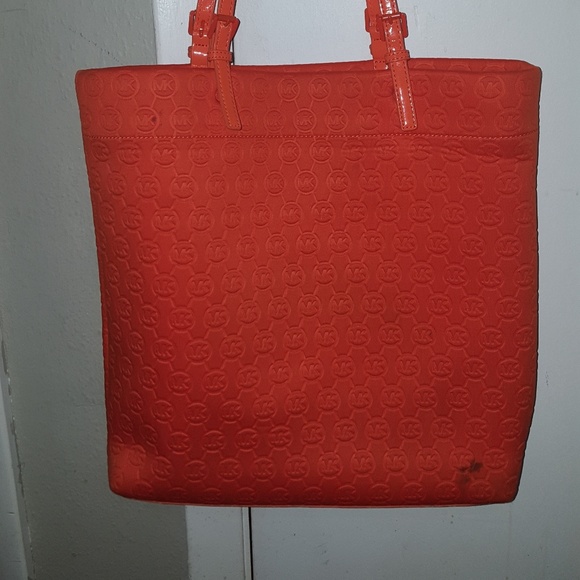 Orange MK purse - Picture 2 of 4