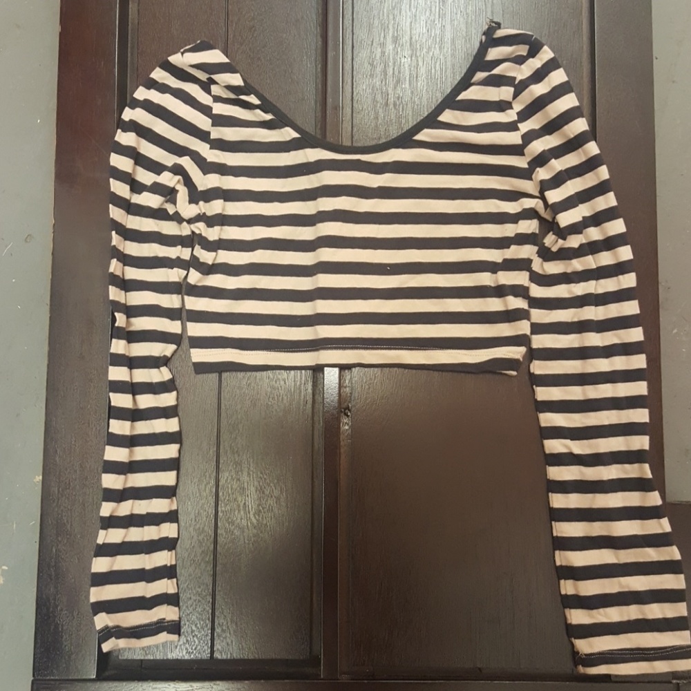 Cookies and Cream Long Sleeve Crop Top