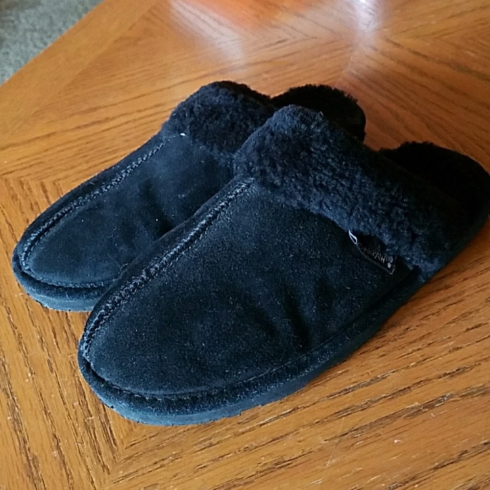 BearPaw Clog