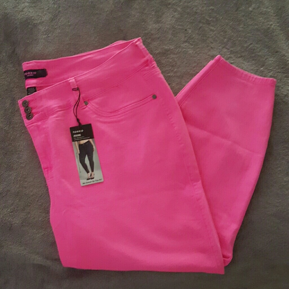 Torrid hot pink skinny jeggings