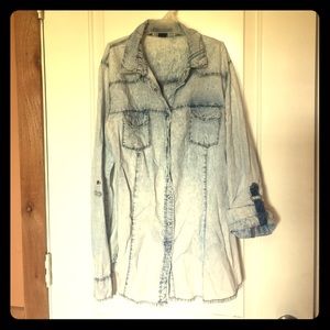 Forever 21 blue jean button up long sleeve shirt