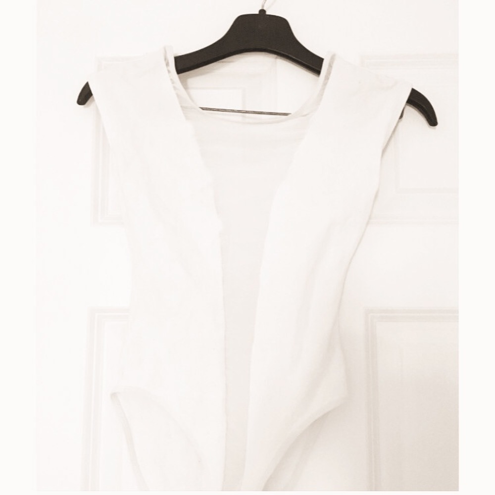SOLD American Apparel Gloria-V white bodysuit