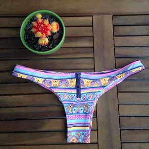 Victoria's Secret Small Itsy Paisley Bikini Bottom
