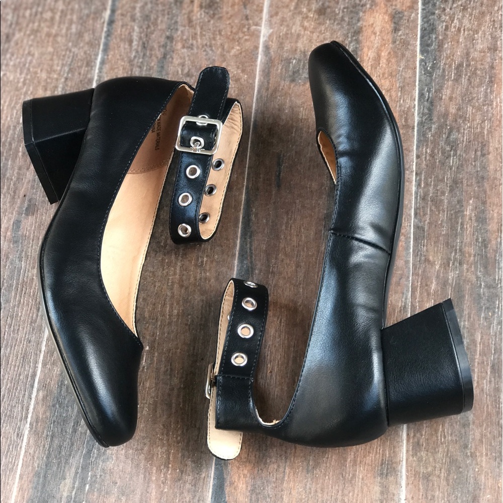 Ankle Wrap Chunky Heel Mary Jane Pump - Picture 3 of 6