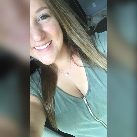 Meet your Posher, Meg - Picture 1 of 1