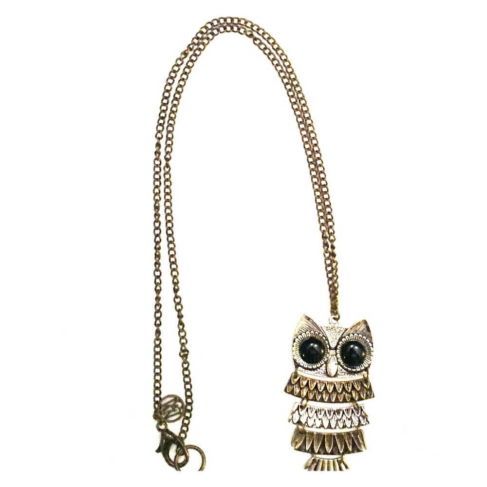 👋 Closing today!!Owl necklace
