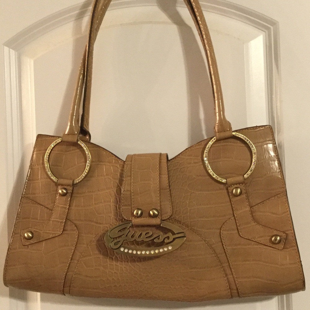 Guess purse. Excellent condition