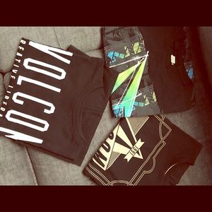 Volcom men's tee bundle