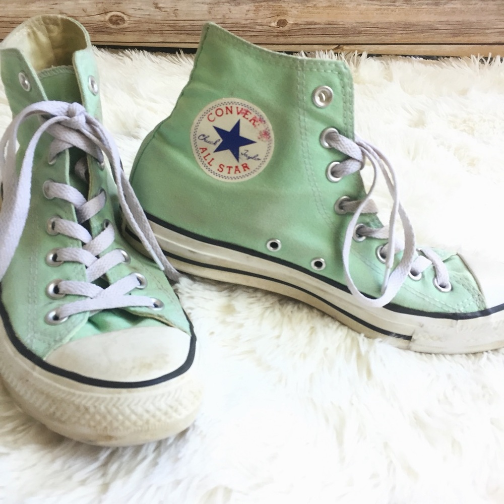 Women's converse