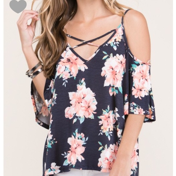 💕HOST PICK! Floral cold shoulder strap top - Picture 2 of 4