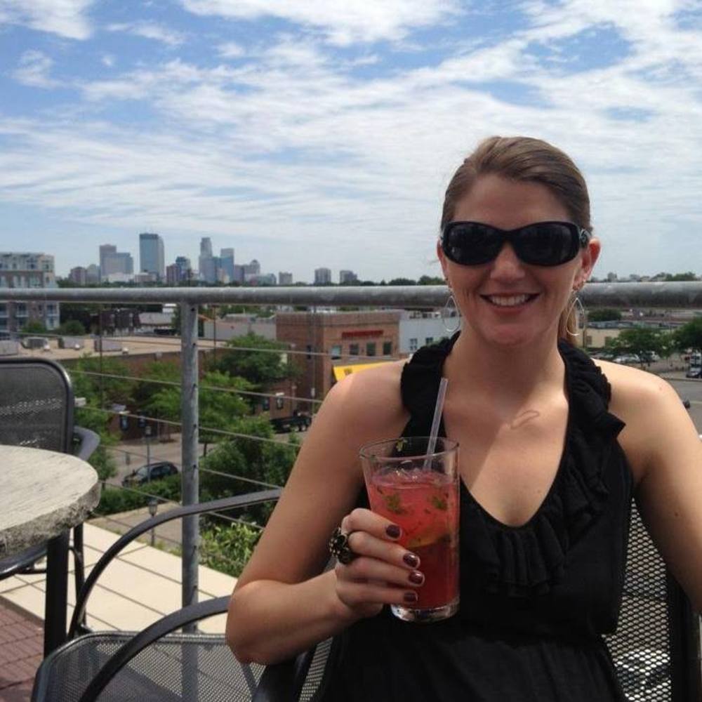 Meet your Posher, Danielle