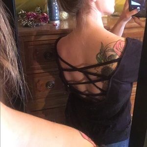 T-shirt with a criss crossed back detail