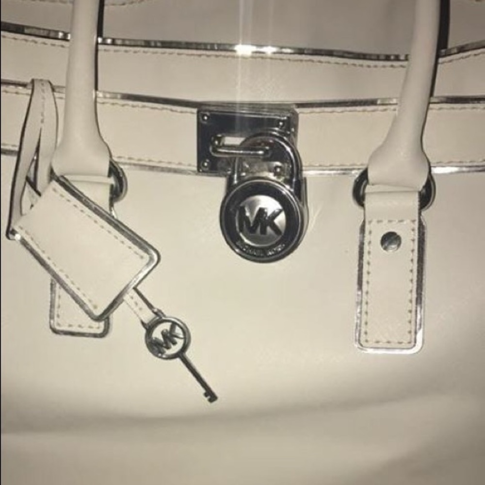 Michael Kors Purse - Picture 2 of 6
