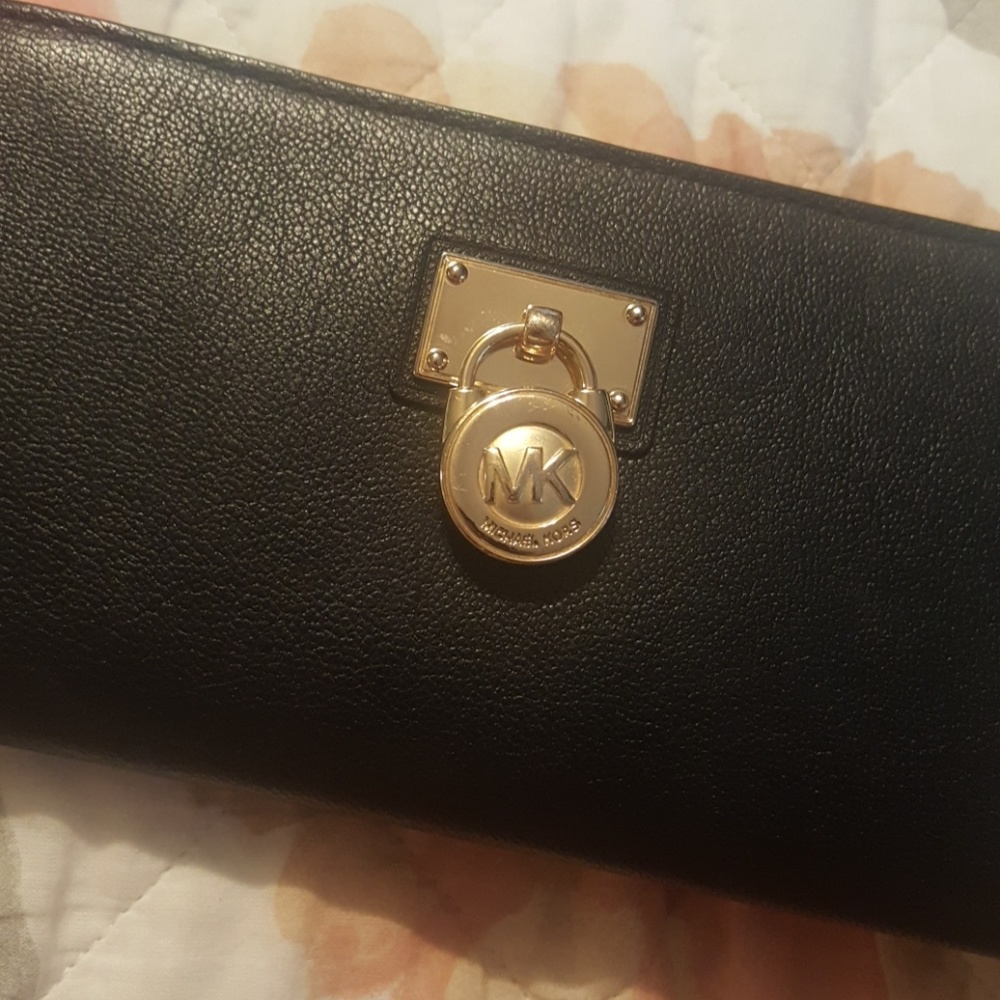 Michael Kors wallet