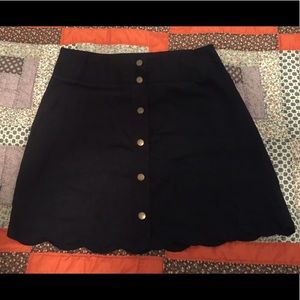Xhilaration scalloped edge faux suede skirt