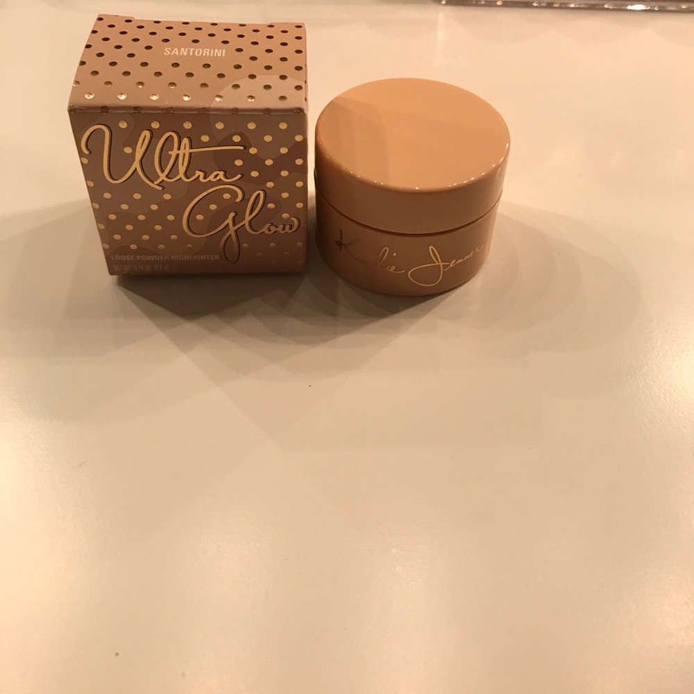 Kylie Cosmetics: Summer collection Ultra glow