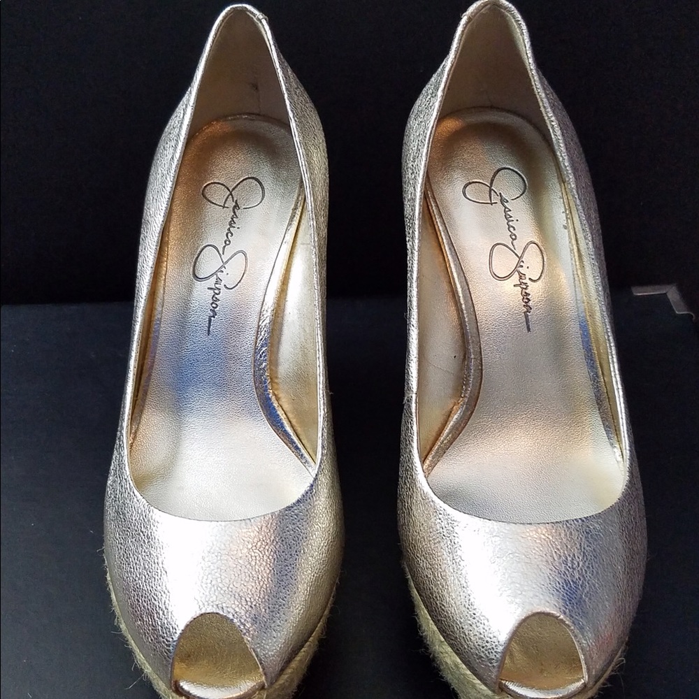 Jessica Simpson Jackson espadrille wedges gold 6.5