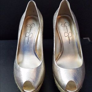 Jessica Simpson Jackson espadrille wedges gold 6.5