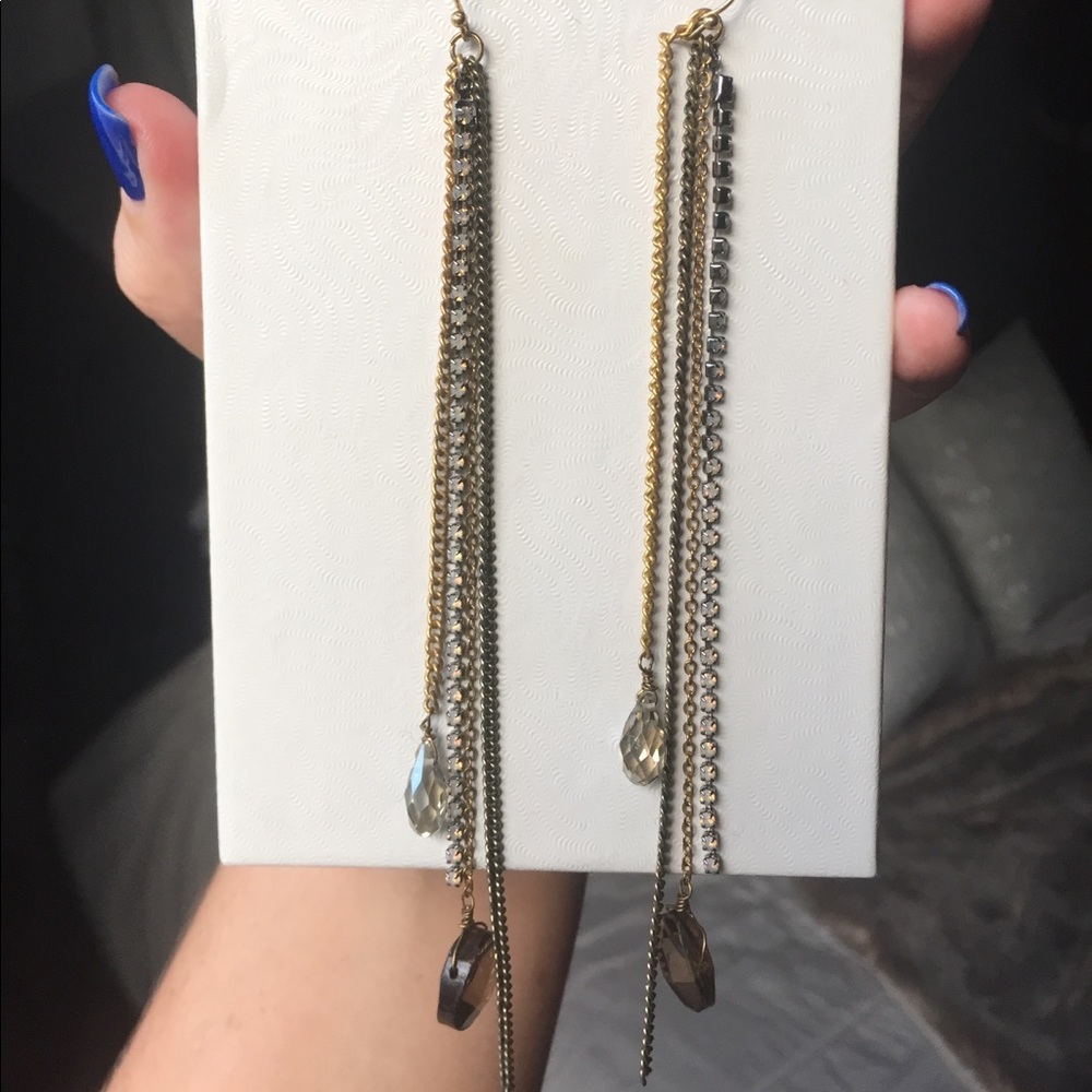 Long chain and opal earrings