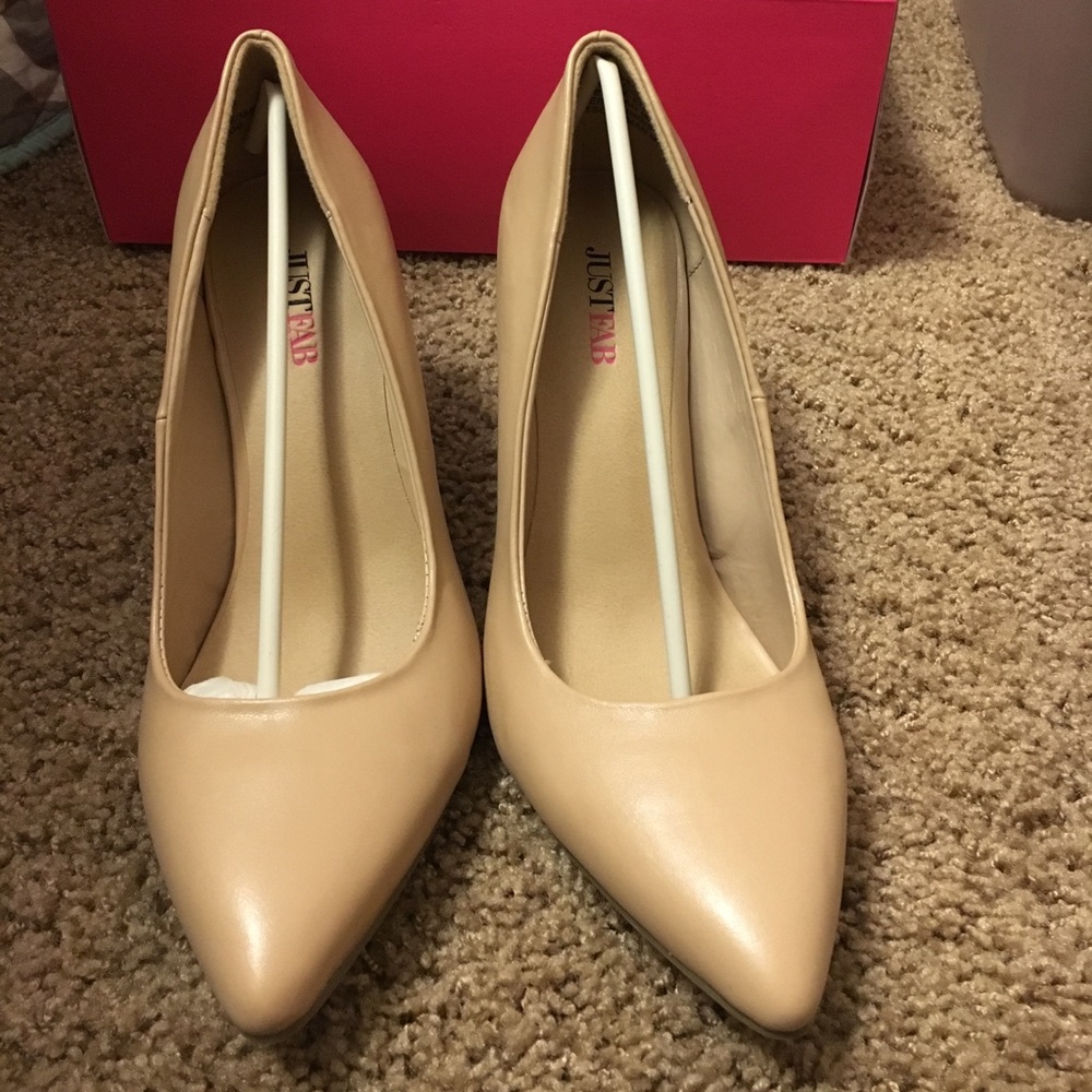 BRAND NEW NEVER WORN JUST FAB HEELS