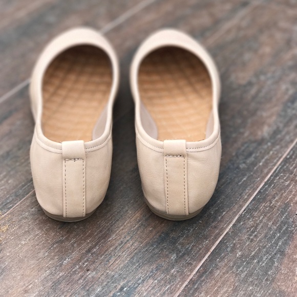 Nude Ballerina Ballet Flat - Picture 3 of 5