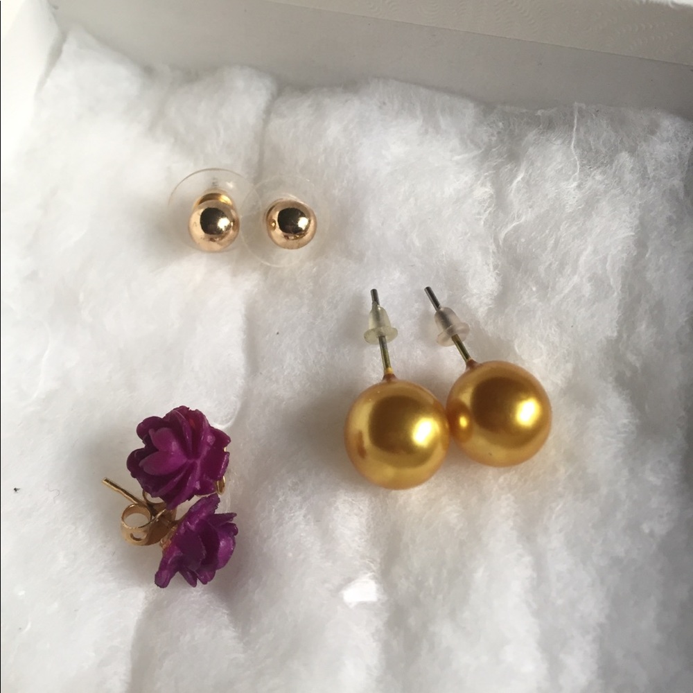 Purple and gold stud bundle