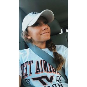 Meet your Posher, Jess