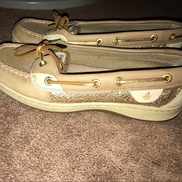 Sperry's - Picture 2 of 4