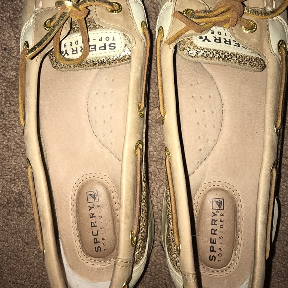 Sperry's - Picture 4 of 4