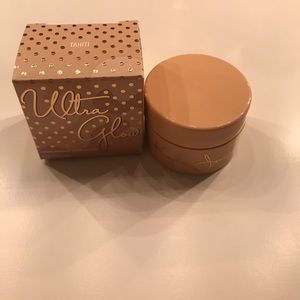 Kylie Cosmetics Summer collection Ultra glow