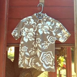 NWOT QUICKSILVER: Boys Hawaiian Shirt