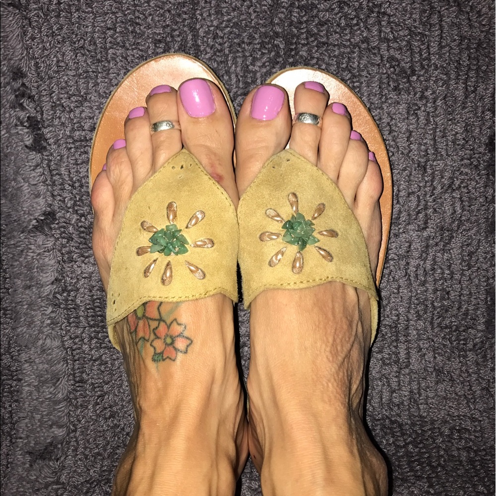 Mangos flip-flops, size 8.