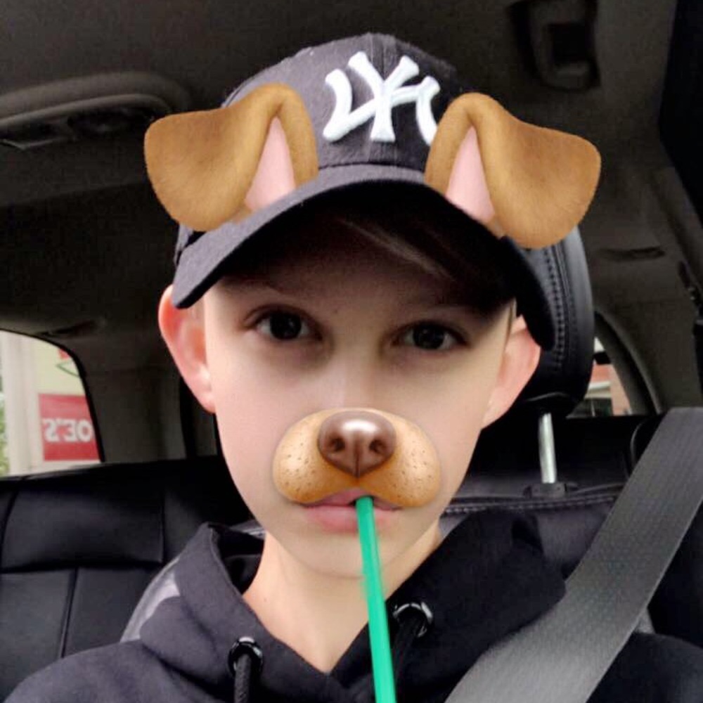 Meet your Posher, Dominik