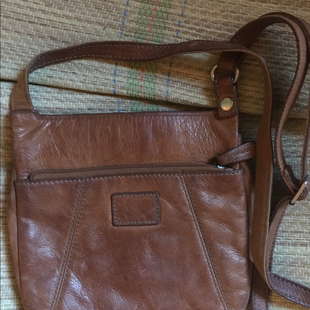 Fossil satchel, Authentic brown leather.