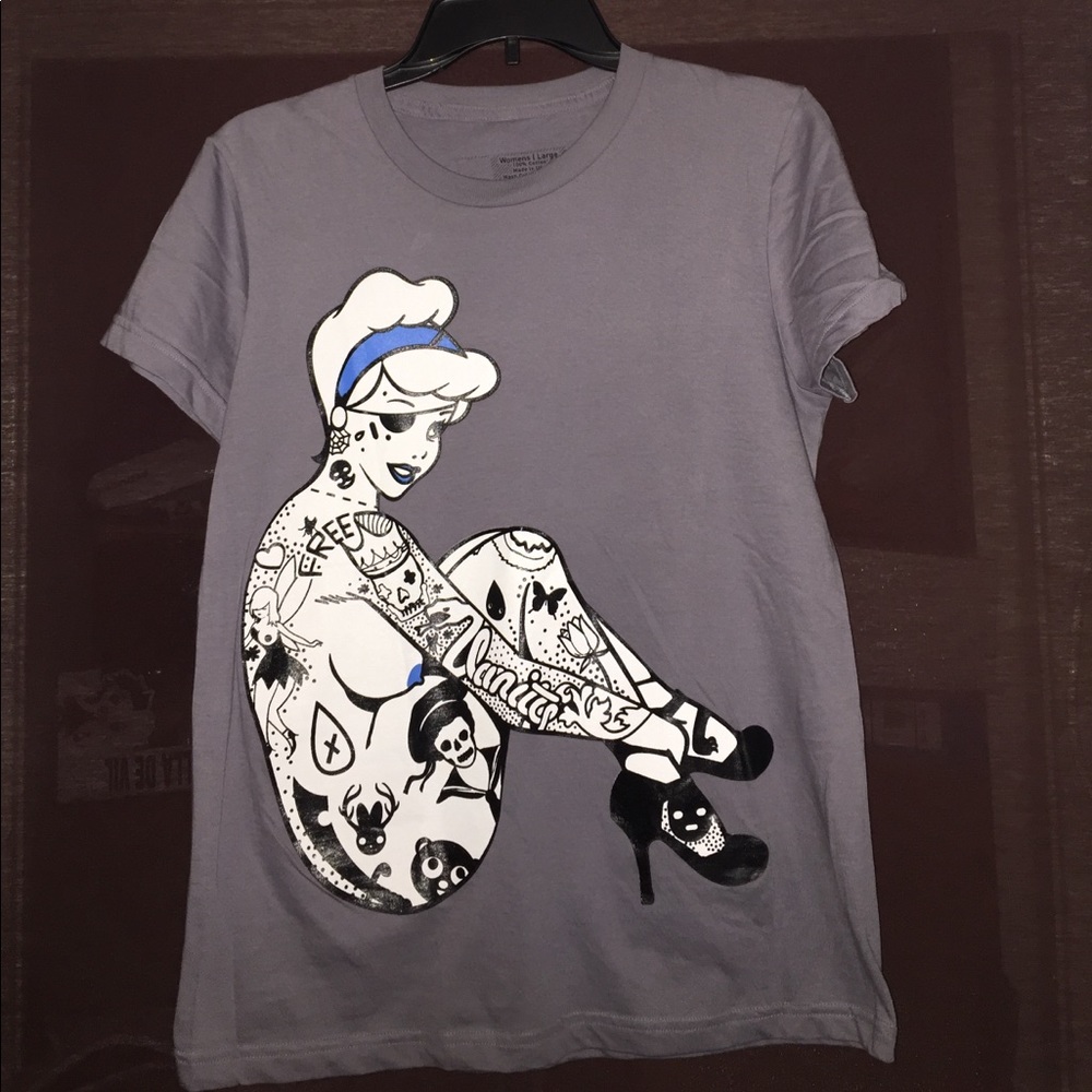 Randr Graphic tee. Cinderella with tattoos t-shirt