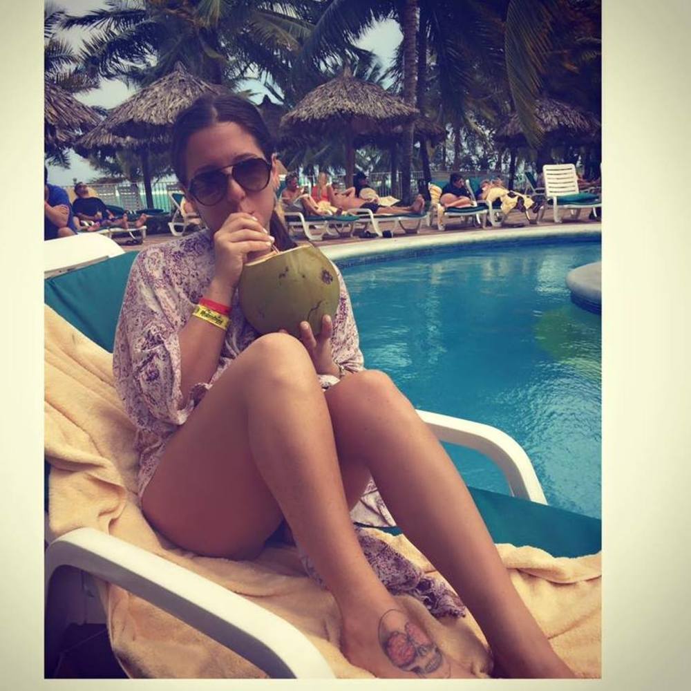 Meet your Posher, Danielle