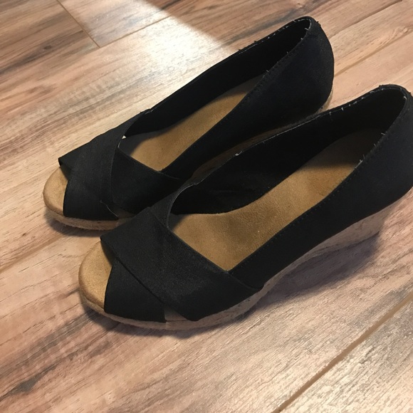 Wedges - Picture 2 of 3