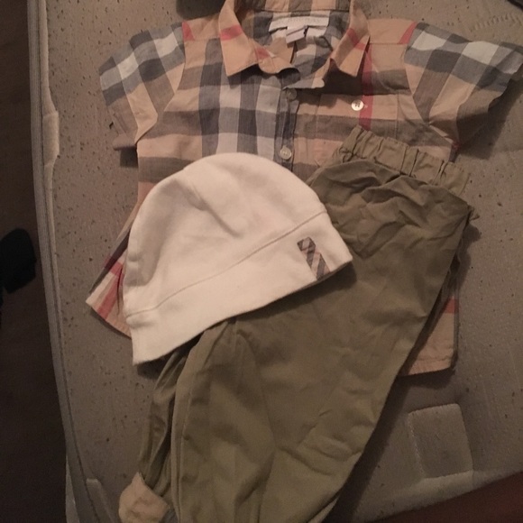 Burberry outfit