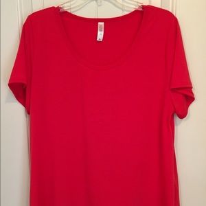 NWOT LuLaRoe Classic T - Size XL