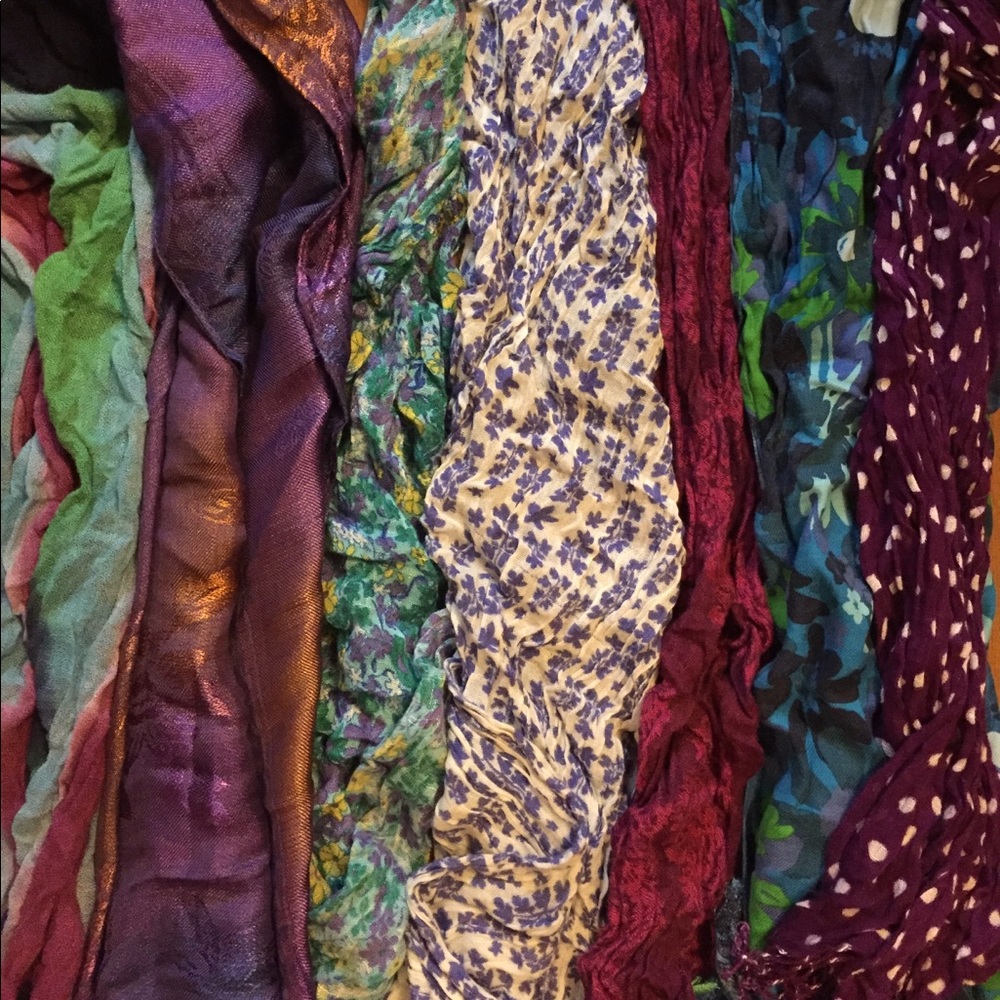 Lot of 7 misc scarves